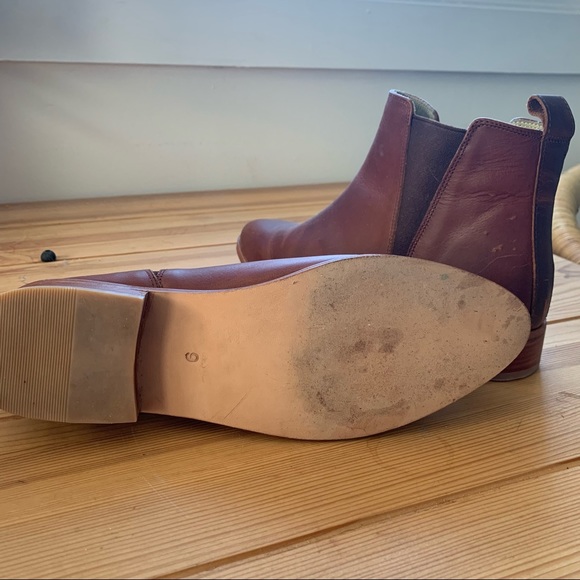 9 | Nisolo Everyday Chelsea Boot - Picture 5 of 6